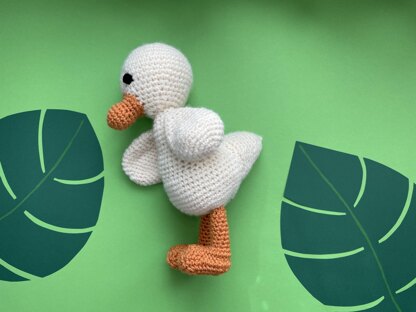 Duck amigurumi