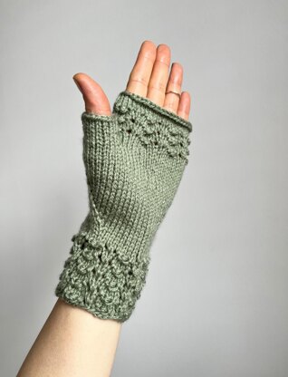 Texture Cuff Fingerless Gloves