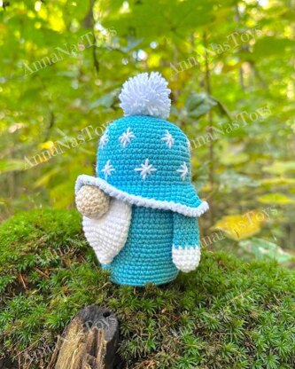 Christmas gnome with a pompom