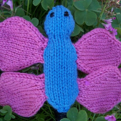 Smiley Butterfly - knitting pattern