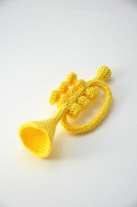 Crochet filet free pattern flying Angel playing the trumpet free download