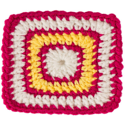 Square B for Bright Eyes Baby Blanket in Red Heart With Love Solids - LW4634B - Downloadable PDF