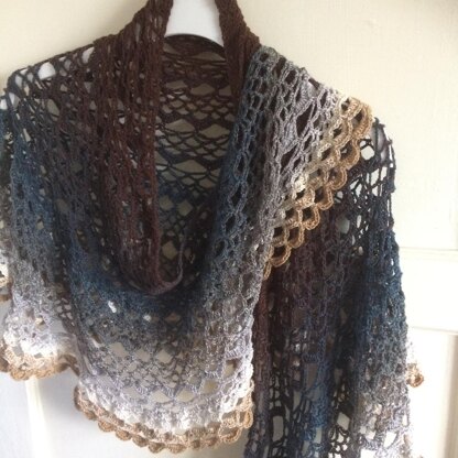 Dancing at Dusk Shawl