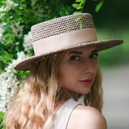 Canotier hat