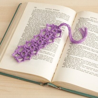Daisy Chain Bookmark in Bernat Handicrafter Crochet Thread