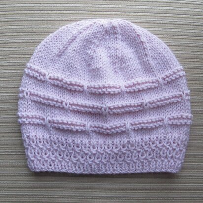 Pink Hat with Garter Stripes and Slipped Stitches for a Lady - knitting pattern