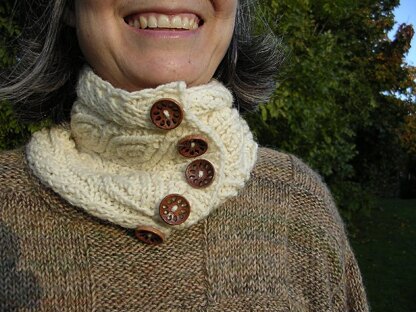 Rowan Cowl