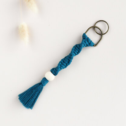 Stitch Happy Peacock Keyring Macrame Kit