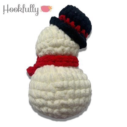 Easy snowman amigurumi