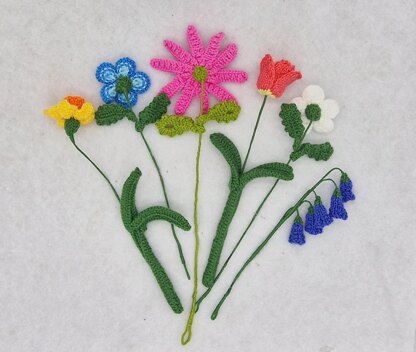 Springtime Flower Posy PDF Knitting Pattern Daffodil Forget-me-not Tulip Cosmos Bluebell
