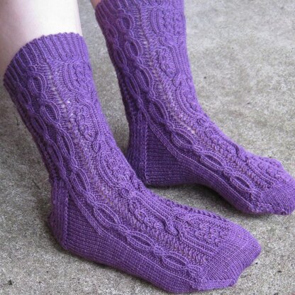 Salisbury Cabled Socks