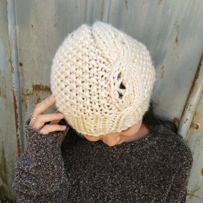 D'Vined Toque - knitting pattern