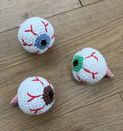 Eyeball Crochet Pattern