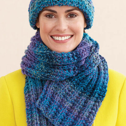 Rustic Ribbed Hat and Scarf in Lion Brand Tweed Stripes - L0611D