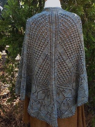 Gefn Shawl