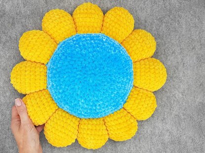 Sunflower throw pillow