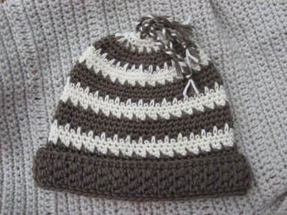 Hot Chocolate and Vanilla Swirl Hat and Scarf Set