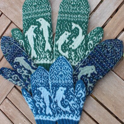 Dancing Dolphin Mittens