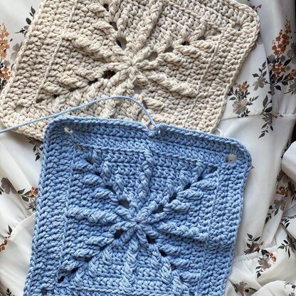 Snowflake Granny Square