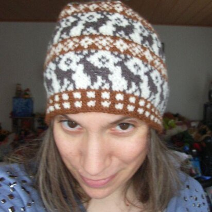 Stag beanie - knitting pattern