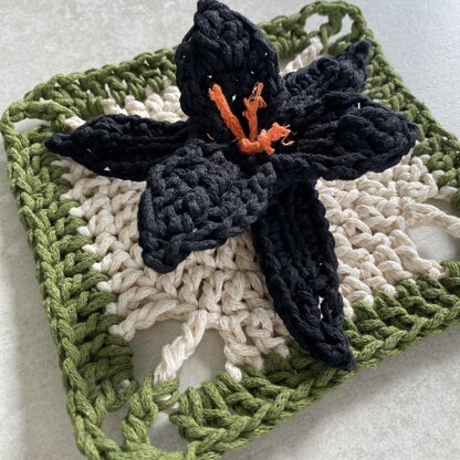 Halloween Lily Granny Square