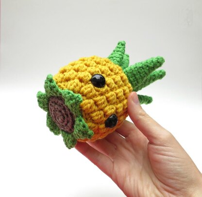 Bill the Pineapple amigurumi