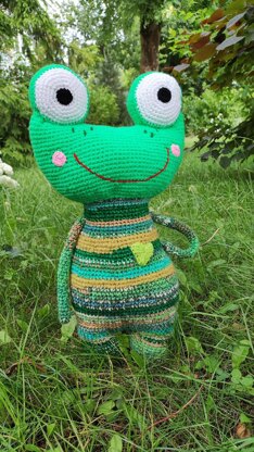 Scrap yarn Frog