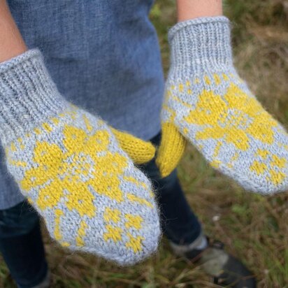 Sunflower Mittens