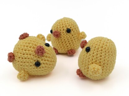 Amigurumi Hen, Chick, and Egg