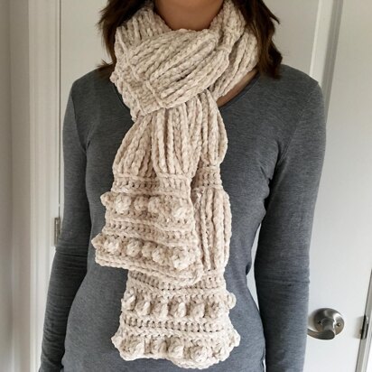 Womens Crochet Scarf Pattern: Velvety Clouds Scarf