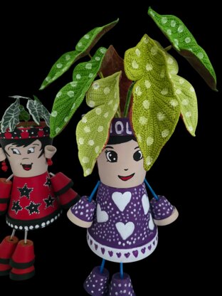 Crochet Polka Dot Begonia plant