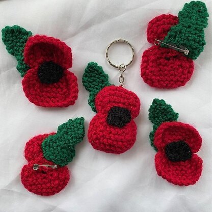 Remembrance Poppy Wreath & Figures