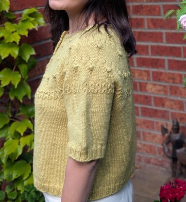 Rosebud Top