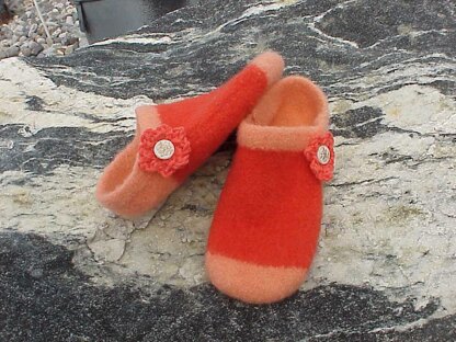 EZ 2-Needle Felted Slipper Pattern