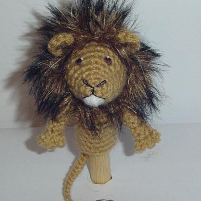 Lion Finger Puppet