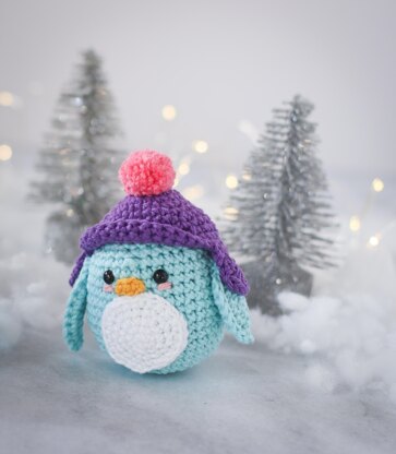 Little winter penguin