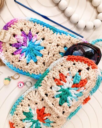 Granny Chic Shades Case
