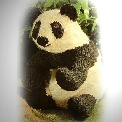 PANDA knitting pattern by Georgina Manvell