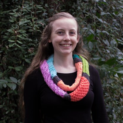 Remembering Summer Infinity Scarf