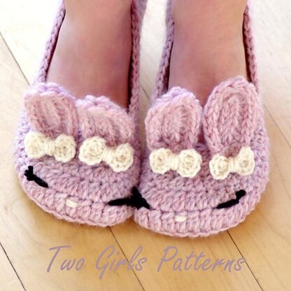 Children's Sizes 10-2 Bunny Hops The Classic and Year-Round Slipper