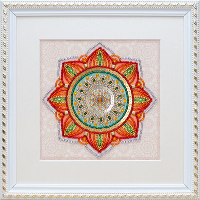 VDV To Happiness Printed Embroidery Kit - 15cm x 15cm