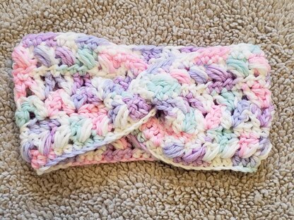 Sweet Breeze Twisted Headband