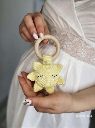 Teether Sun and Rainbow flower