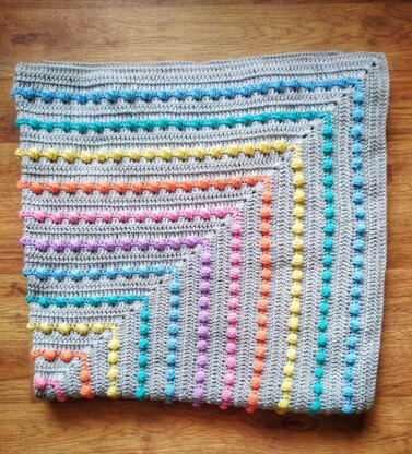 Spiral Bobble Blanket.