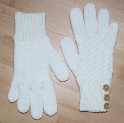 Winter Twist Gloves