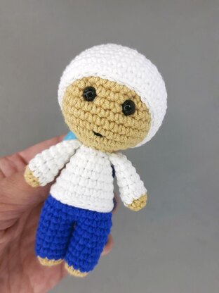 Amigurumi doctor / nurse