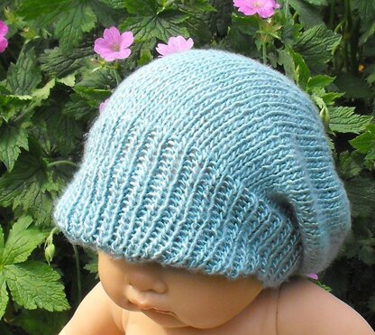 BABY SILK PEAK SLOUCH HAT KNITTING PATTERN - MADMONKEYKNITS