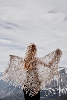 The Calyx Shawl