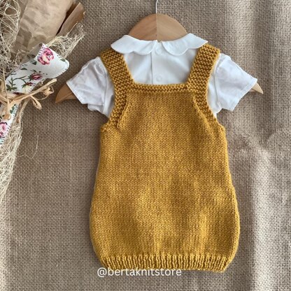 Little Heart Dress Knitting Pattern