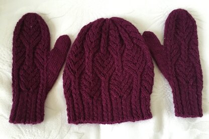 Fern hat and mittens